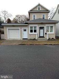 445 MAGNOLIA STREET