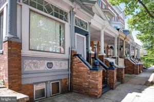 809 WHITELOCK STREET