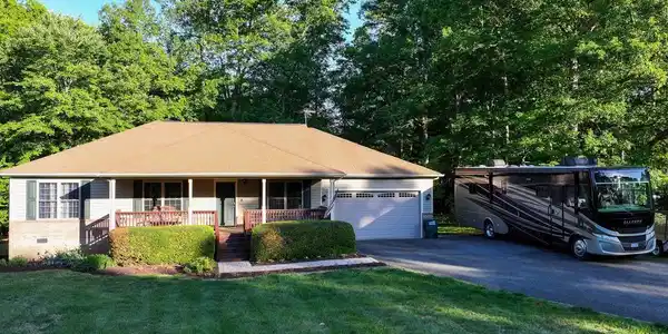 418 WINDWOOD COVES BOULEVARD