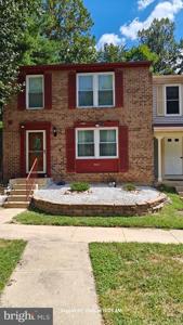 8914 GUTMAN COURT