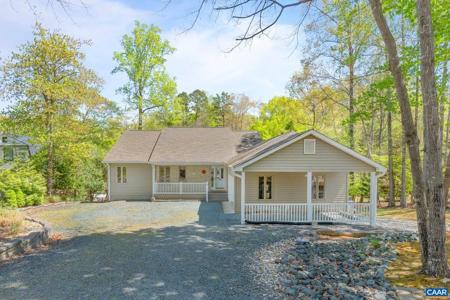 65 WILDWOOD DR