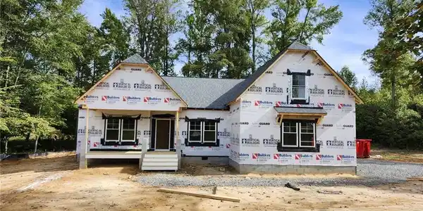124 PROMISE LANE