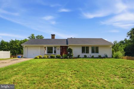 2903 NEEDLEWOOD LANE