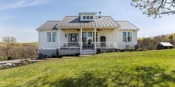 580 FOREST GROVE ROAD