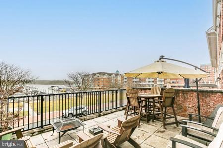 568 MARINA LANDING LANE