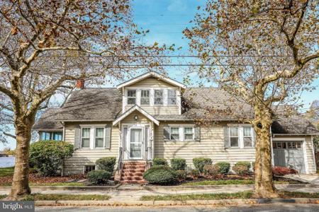 22 DELAWARE AVENUE