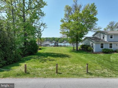 48 LAKE DRIVE