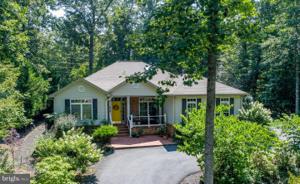 619 MT PLEASANT DRIVE