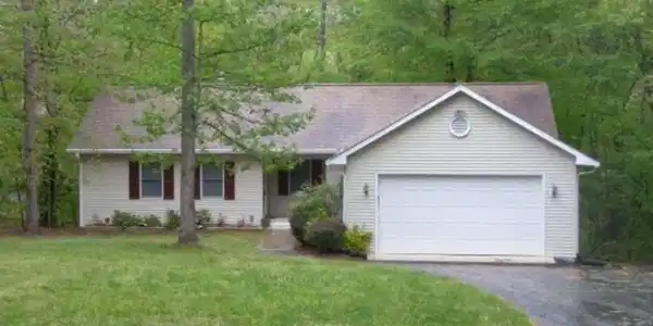 286 ROGERS COURT