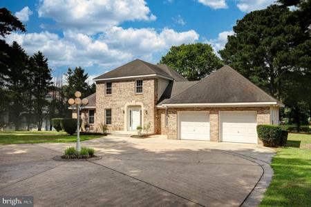 913 SCHUMAKER DRIVE