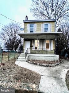 218 COOPER STREET