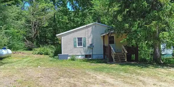 141 LAKE SIDE DRIVE