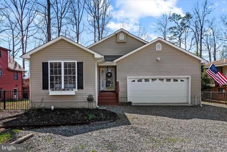 686 LAKE CAROLINE DRIVE