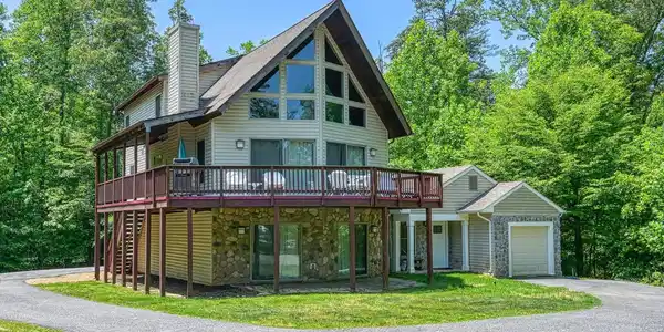761 WINCHESTER TRAIL