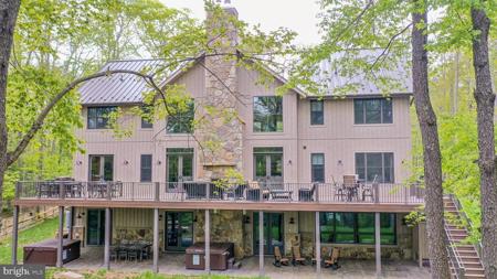 1131 LAKE SHORE DRIVE