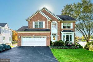 560 LAKE MEADE DRIVE