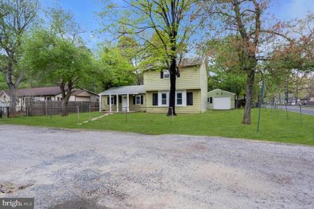 102 SUNSET STREET