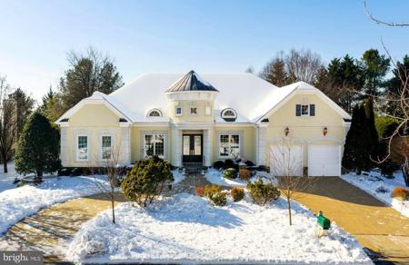 8268 ROXBOROUGH LOOP