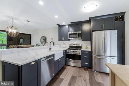 1568 MOORINGS DRIVE