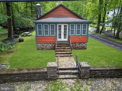 121 LAKE DRIVE