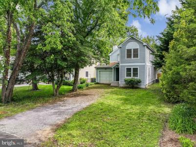 13 LAWRENCE AVENUE