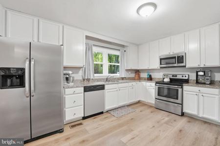 4514 GREENFIELD DRIVE