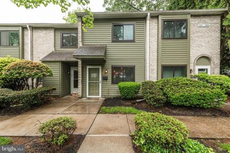 202 VALLEY DRIVE
