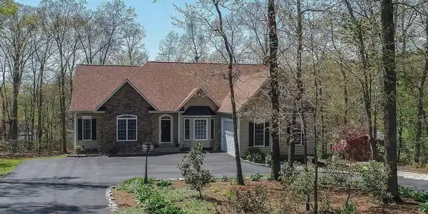 13425 BLACK WALNUT LANE
