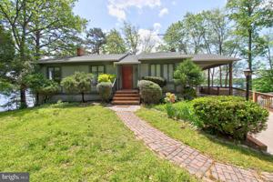 265 N LAKESHORE DRIVE