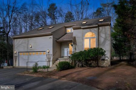 1023 EASTOVER PARKWAY