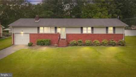 7 NICHOLAS DRIVE