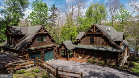 42 RED OAK WAY