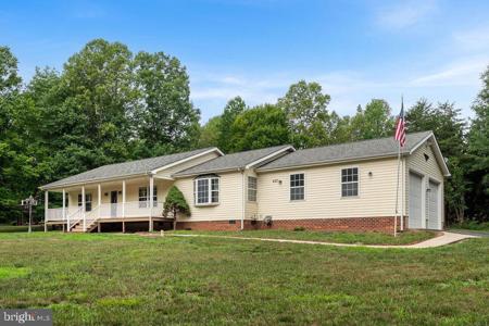 857 TALL PINES DRIVE