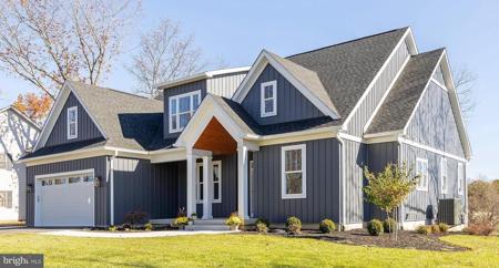 125 LAKE HOLIDAY ROAD