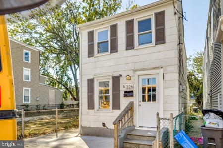 326 MORRIS STREET