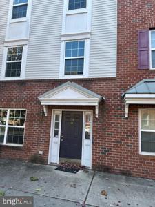 739 CENTRE STREET