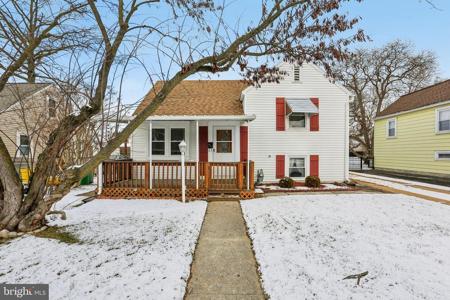 705 PARKWAY BOULEVARD