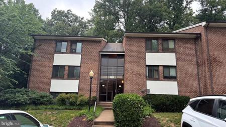 1526 NORTHGATE SQUARE