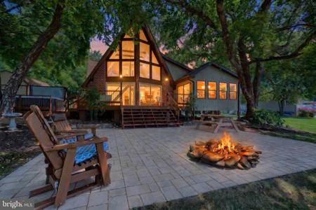 408 LAKE MEADE DRIVE