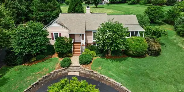 313 BEAR CASTLE DRIVE