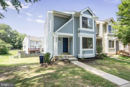 3098 BRIDGETON COURT