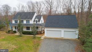 84 RENFREW CIRCLE