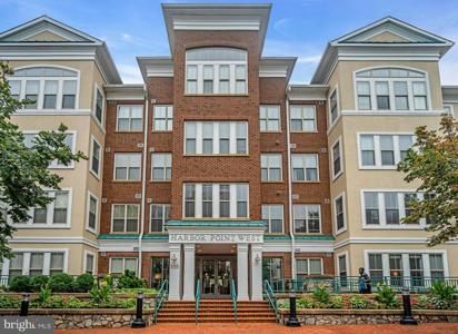 500 BELMONT BAY DRIVE