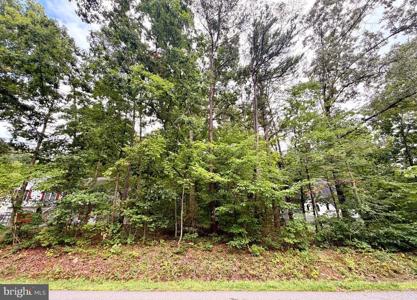 125 YORKTOWN BOULEVARD