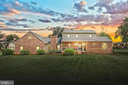 543 LAKE MEADE DRIVE