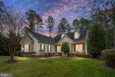 11620 PINE HOLLOW LANE