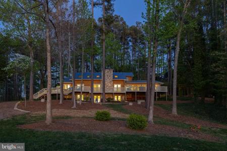 11713 WAYNE LANE