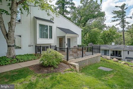 209 CHELSEA CIRCLE
