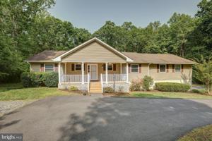 5608 WYNDEMERE CIRCLE