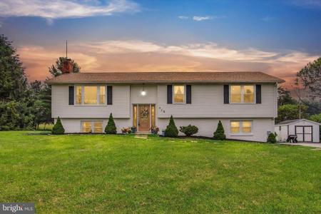 700 LEE DRIVE